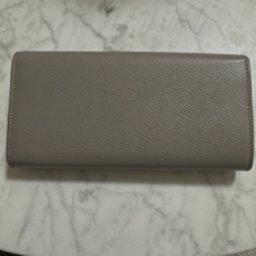 セリーヌ長財布