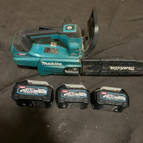 マキタMUC009G充電式チェンソー