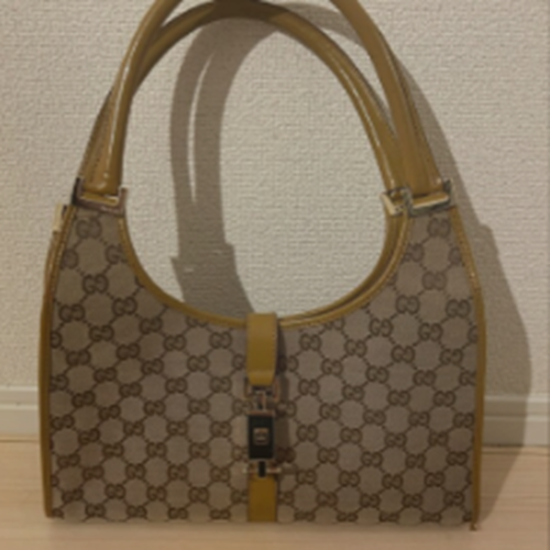 Gucci GGキャンバス ショルダーバッグ