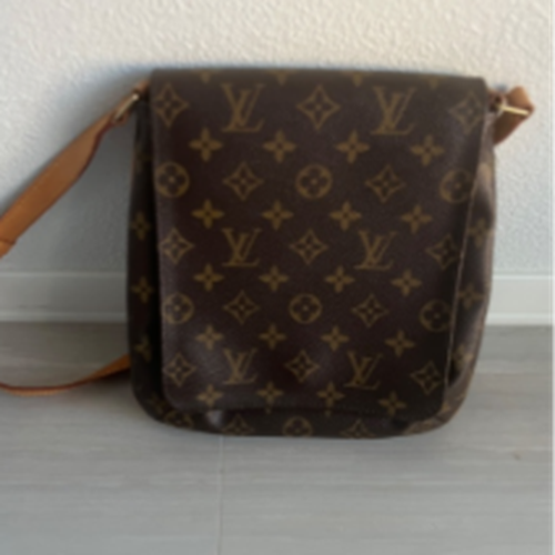 ミュゼットサルサ　ショルダーショート