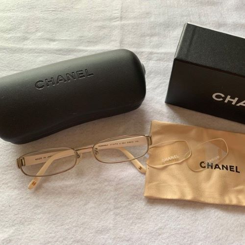 シャネルメガネ