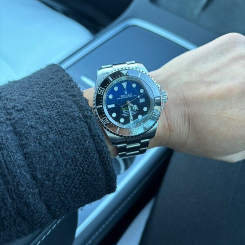 ロレックス シードゥエラー ディープシー Dブルー 126660