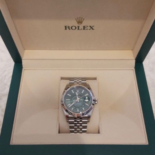 ロレックス スカイドゥエラー 33693