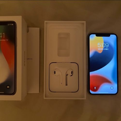 iphone X 256GBシルバー sim解除済