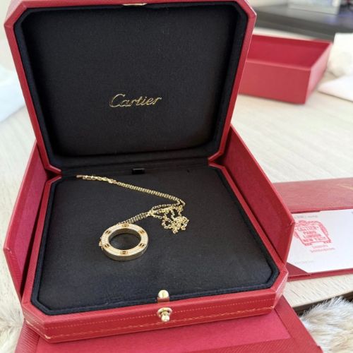 カルティエ ネックレス ダイヤモンド