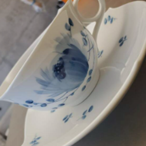 マイセンティーカップ