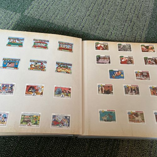 ディズニー切手アルバム