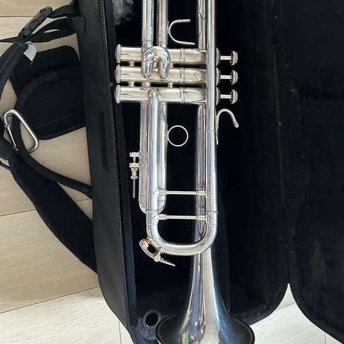  Bach トランペット180ML-SP　2005年購入　ケースセミハードケース　 