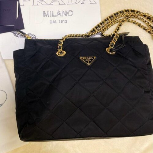 プラダ Re-Edition 1995 チェーンRe-Nylon ラージバッグ