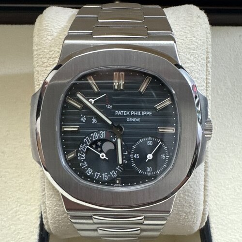 パテックフィリップ ノーチラス 5712/1a