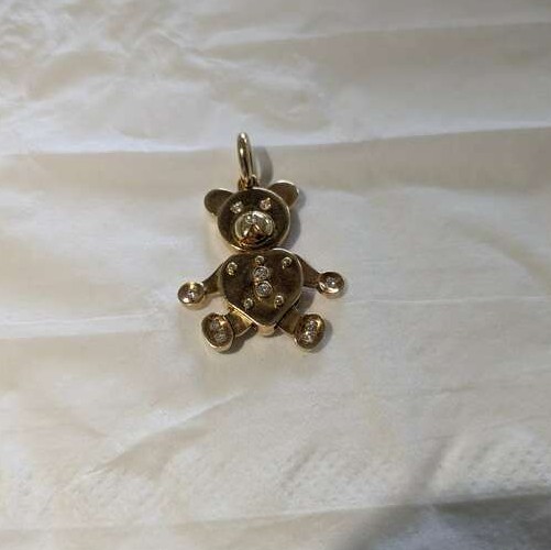 ポメラートくまペンダントトップ１８金