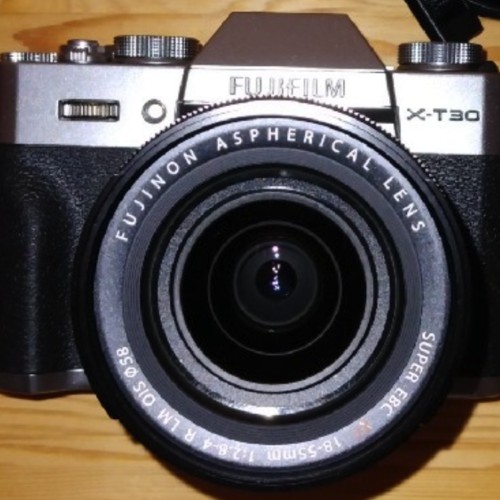 FUJIFILM x-t30 xf18-55mm レンズキット