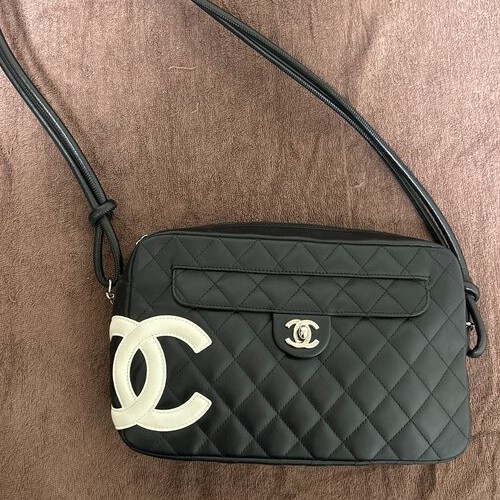 シャネル カンボンライン