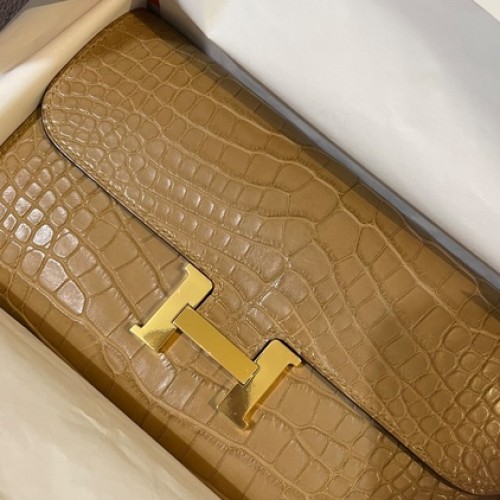 エルメス コンスタンス