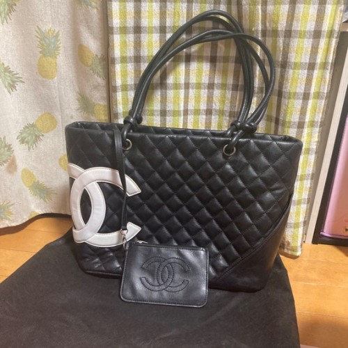 シャネル カンボンライン