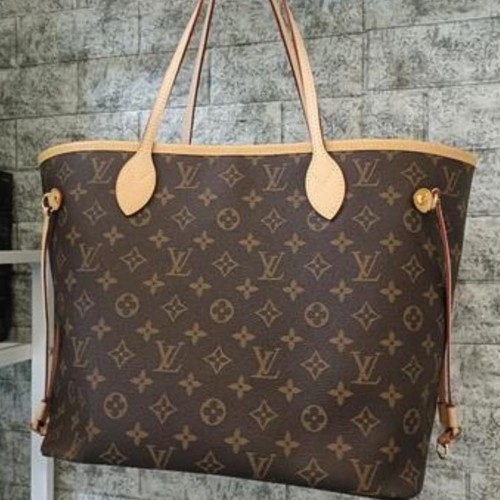 ルイヴィトン ネヴァーフル