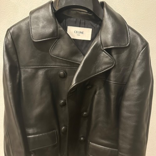 セリーヌ　レザージャケット2025