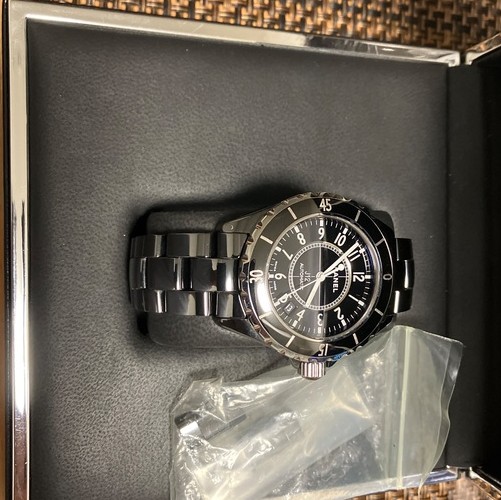 シャネル J12 H068