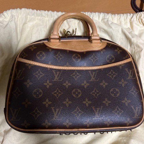 ルイヴィトン モノグラム