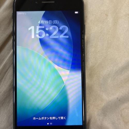 iPhone SE (第 3 世代) 64GB au