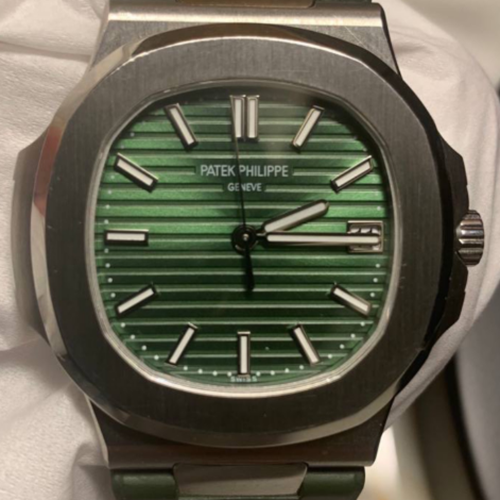 パテックフィリップ ノーチラス 5711/1A-01