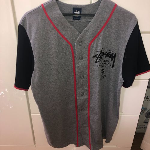 stussyベースボールシャツ
