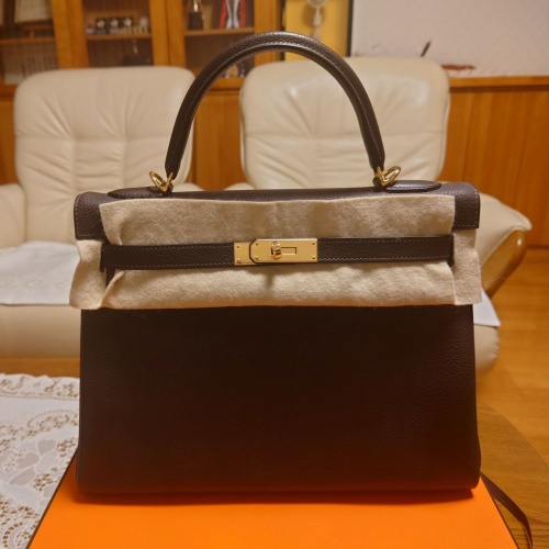 ケリー 32センチ ゴールド金具 素材バレニア 色エヴァンヌ 刻印Ｕ 新品未使用