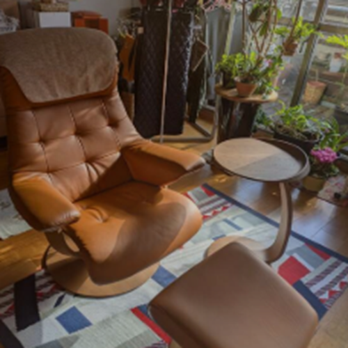 カリモク　ファーストパーソナルチェア　本革