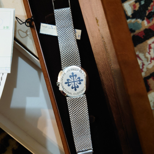 パテックフィリップ 3844