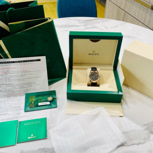 ロレックス スカイドゥエラー 336235