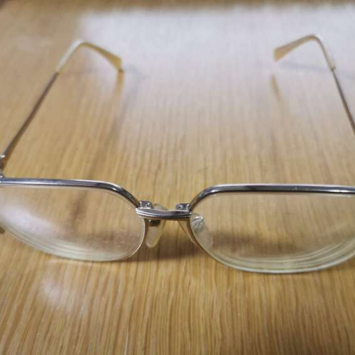 18kメガネフレーム