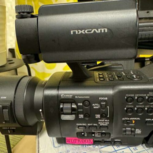 SONY　NXCAMカムコーダー HXR-NX80