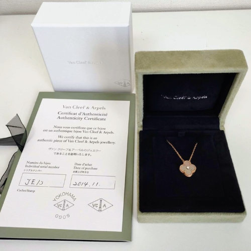 ヴィンテージアルハンブラネックレス 1Pダイヤ 2014年限定