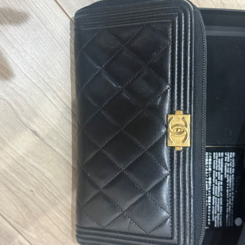 ボーイシャネル 長財布