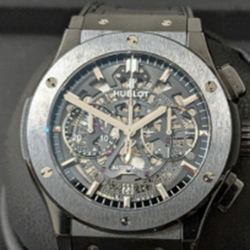 ウブロ クラシックフュージョン 525.CM.0170.RX