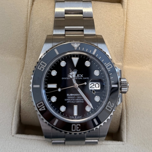 ロレックス サブマリーナー 126610l