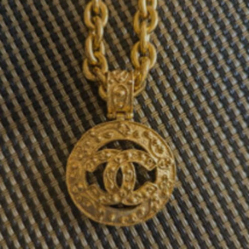 シャネルゴールドネックレス