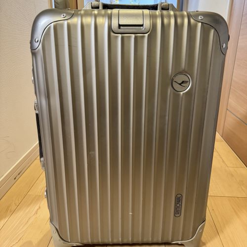 リモワ　ルフトハンザ　機内持ち込み可能32リットル