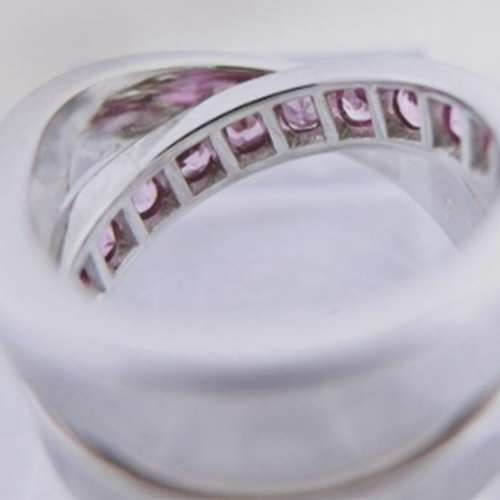 カルティエ　K18WGパリリング　ピンクサファイア