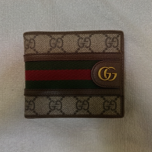 GUCCI 二つ折り財布 597609 シェリーライン