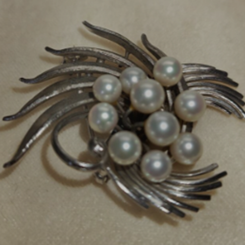 ミキモト　パール•スターリングシルバーブローチ