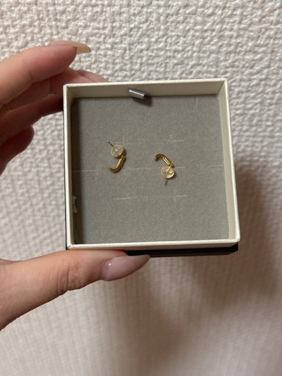 k18YGダイヤモンドピアス