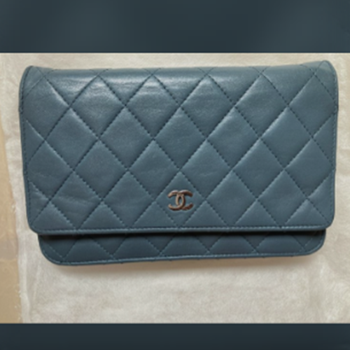 チェーンウォレット　マトラッセ　ラムスキン　チェーンショルダーバッグ