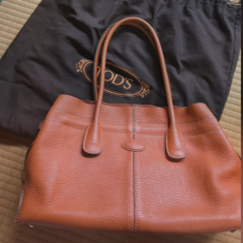 トッズ ショルダーバッグ
