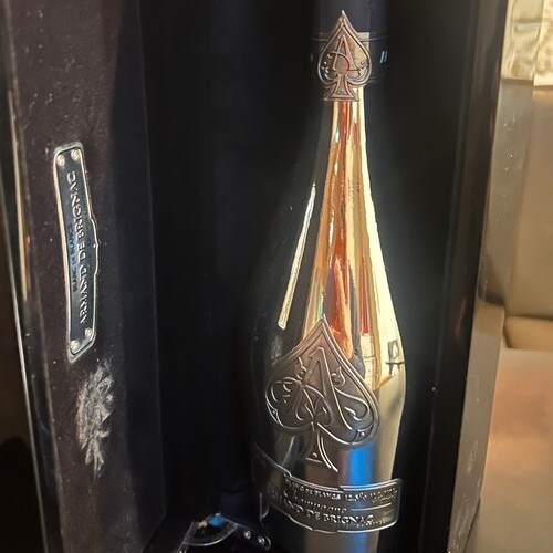 アルマンドブランドブラン