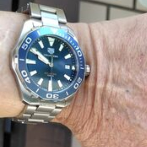 タグホイヤー アクアレーサー WAY111BA092