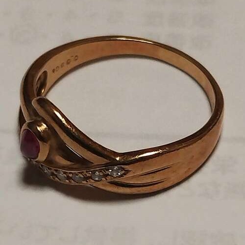 18金ルビーリング