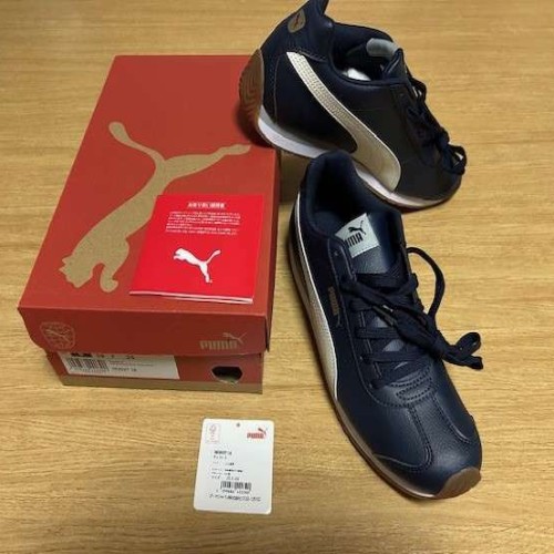 puma スニーカー　チューリン３
