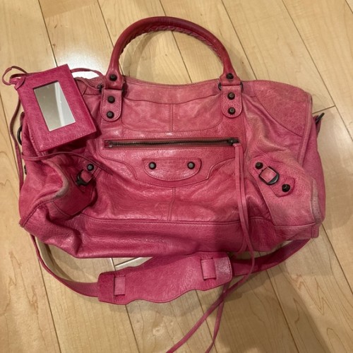 バレンシアガ ボリード