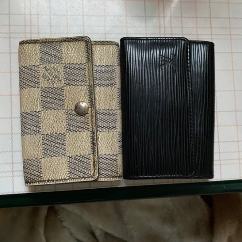 ルイヴィトン　キーケース